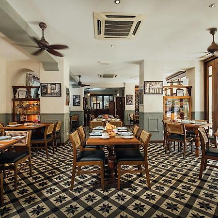 Campbell House Hotell George Town Exteriör bild