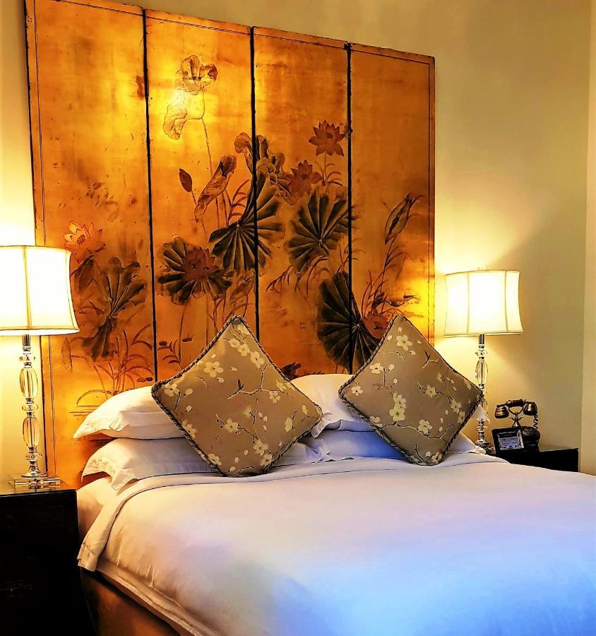 Campbell House Hotell George Town Exteriör bild