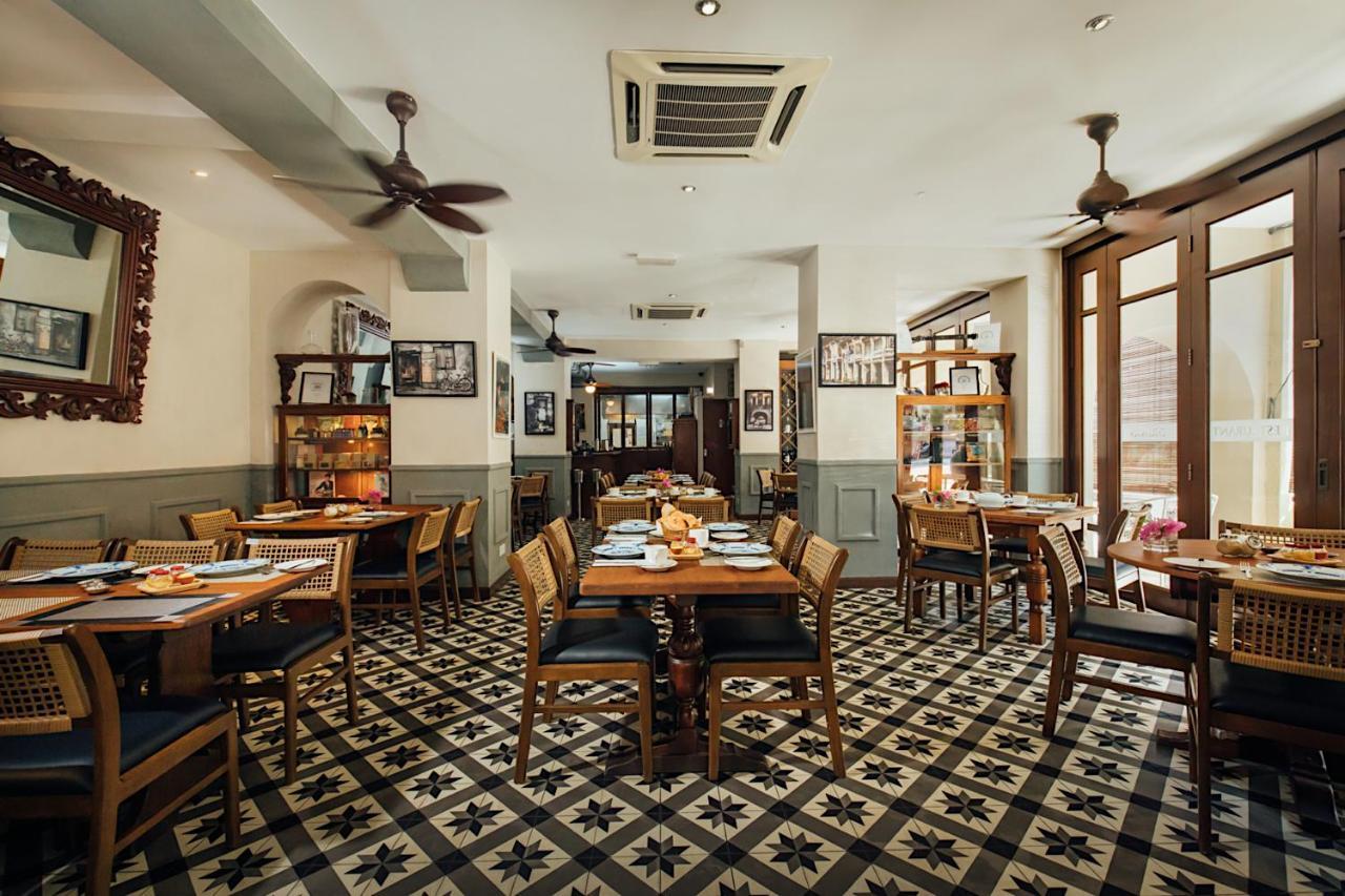 Campbell House Hotell George Town Exteriör bild